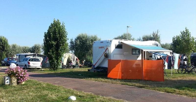 Camping Phare Ouest Saint-Denis-dʼOléron Zewnętrze zdjęcie